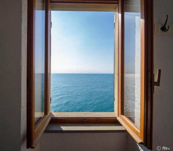 La Lampara Sea View Terrace Apartment image 15